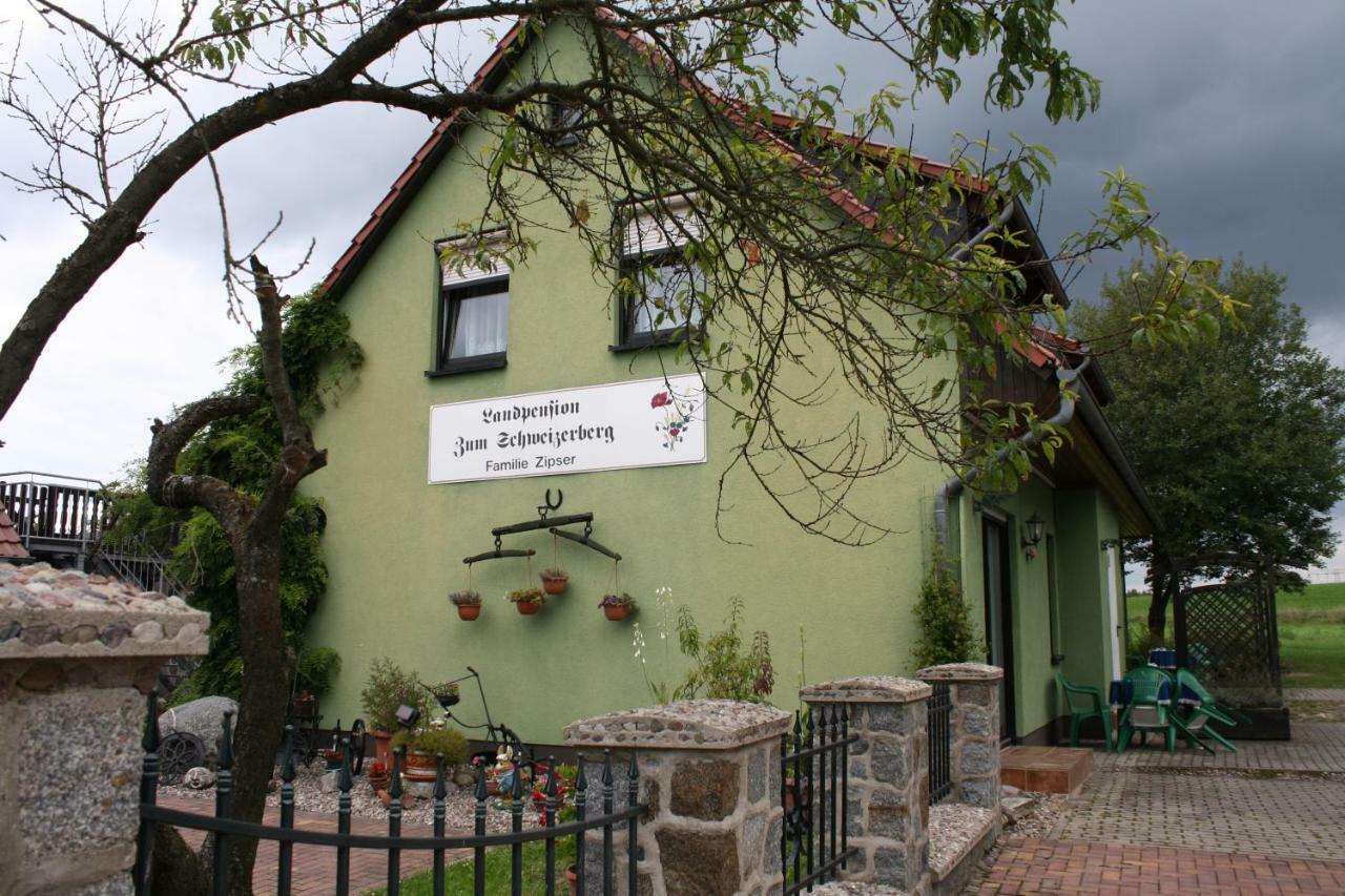 Landpension Zum Schweizerberg Neugrimnitz Exterior photo